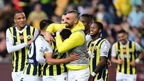 U19 motivasyonu! Fenerbahçe yönetimi ve teknik heyeti, oyuncuları derbiye hazırlıyor