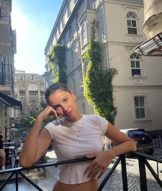 alparslan-buyuk-selcuklunun-2-yeni-transferi-diziye-cag-atlattirir-atmosferi-degistirmeye-geliyorlar-1684593487262.jpg Atmosferi değiştirmeye geliyorlar! Alparslan Büyük Selçuklu'nun 2 yeni transferi diziye çağ atlattırır!-6