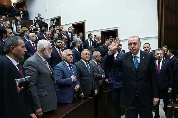 baskan-erdogandan-ak-parti-grup-toplantisinda-mujdeleri-siraladi-iki-bayrami-bir-arada-yasayacagiz-elektrik-ve-1680098490855.jpeg Başkan Erdoğan'dan AK Parti Grup Toplantısında müjdeleri sıraladı: İki bayramı bir arada yaşayacağız... Elektrik ve doğal gaza indirim!-8