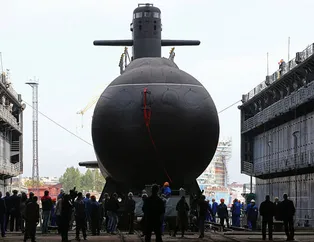 Rusya'nın yıllardır sakladığı denizaltısı dünyaya tanıtıldı
