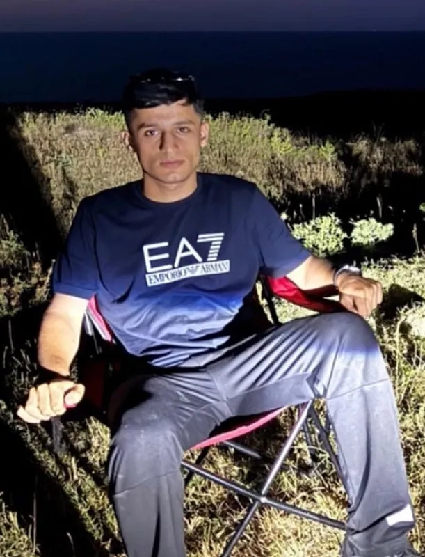 esenlerde-site-otoparkinda-silahli-kavga-umut-ozacar-hayatini-kaybetti-1774439137449.jpeg Esenler’de site otoparkında silahlı kavga: Umut Özacar hayatını kaybetti-3