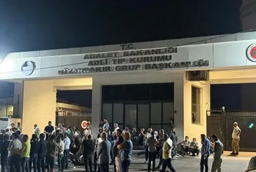 Diyarbakır’da husumetli aileler arasında kan aktı