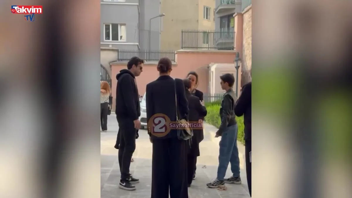 Kıvanç Kasabalı babası son yolculuğuna uğurlandı