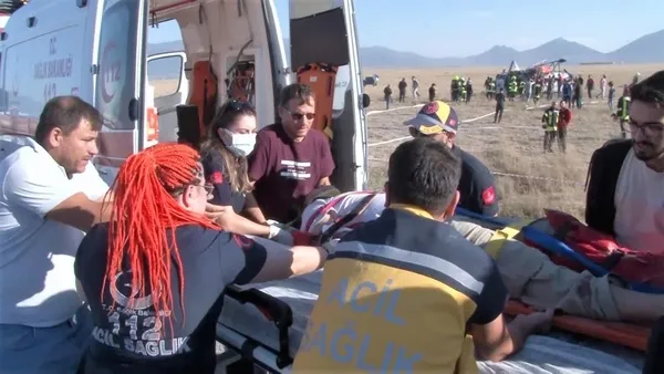 marmaristeki-yangina-mudahaleye-giden-helikopter-denizlide-dustu-iste-zamanla-yarisin-goruntuleri-1663832618936.jpg Marmaris'teki yangına müdahaleye giden helikopter Denizli'de düştü! İşte zamanla yarışın görüntüleri...-2