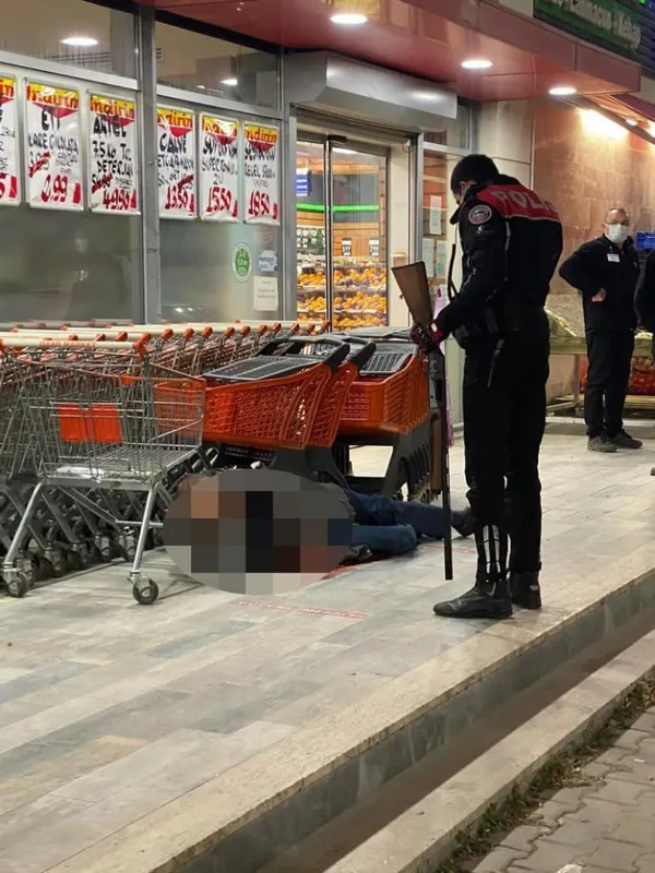 bosanma-asamasindaki-esini-katletigi-tufegi-avda-kullanacagim-diyerek-satin-almis-1606933239898.jpg Boşanma aşamasındaki eşini katletiği tüfeği 'avda kullanacağım' diyerek satın almış-6