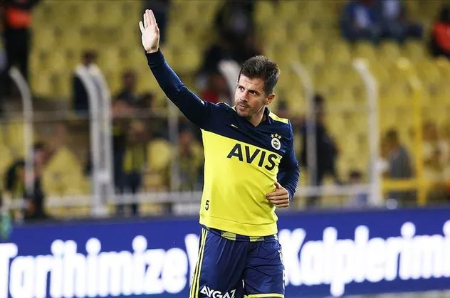Emre Belözoğlu'ndan koronavirüs mesajı