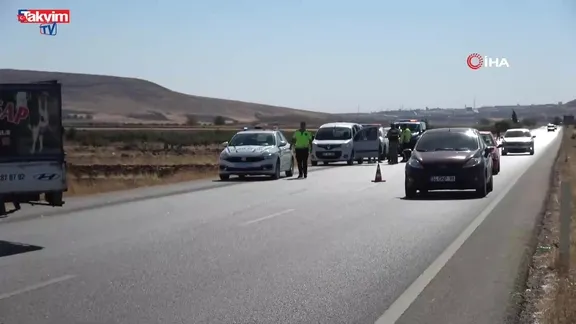 Kilis - Antep yolunda kaza: 1'i ağır 2 yaralı