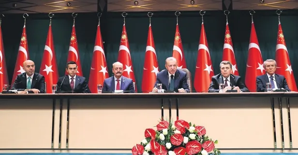 Asgari ücret belli oldu milyonların yüzü güldü! Artık çalışanların en düşük ücreti 4.253 TL