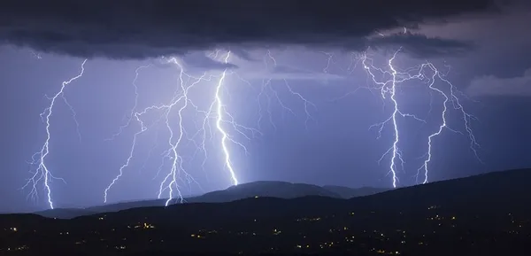 mgmden-karadenize-turuncu-kodlu-uyari-siddetli-yagislar-devam-edecek-1688972574732.jpg MGM'den 15 il için "turuncu" 15 il için de "sarı" kodlu uyarı: Şiddetli yağışlar devam edecek! Bu hafta hava nasıl olacak? İl il rapor geldi!-7