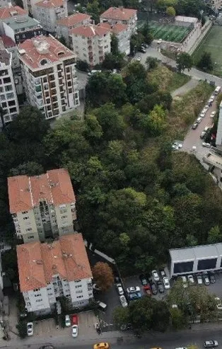 Ortamlarda çevreciyiz dersin kim bilecek! CHP’li İBB yönetimi Dikilitaş'taki ormanlık alanı yine satışa çıkardı