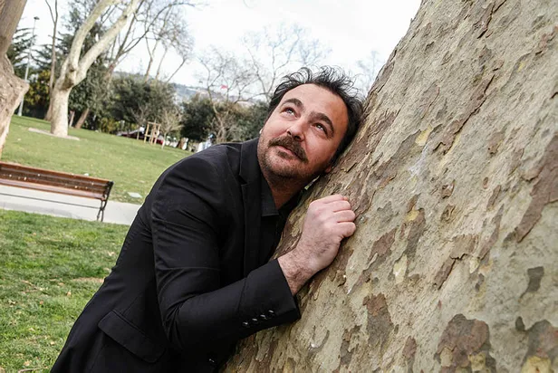 diziyi-kara-bulutlar-sardi-ayriliklarin-yurek-sizlattigi-gonul-dagindan-seyirciyi-kahreden-haber-ilyas-arif-si-1646562226270.jpg Ayrılıkların yürek sızlattığı Gönül Dağı'ndan seyirciyi kahreden haber! Diziyi kara bulutlar sardı! İlyas, Arif şimdi de Dolmuşçu Sefer...-3