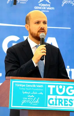 Dünyaya meydan okuyan gençlik