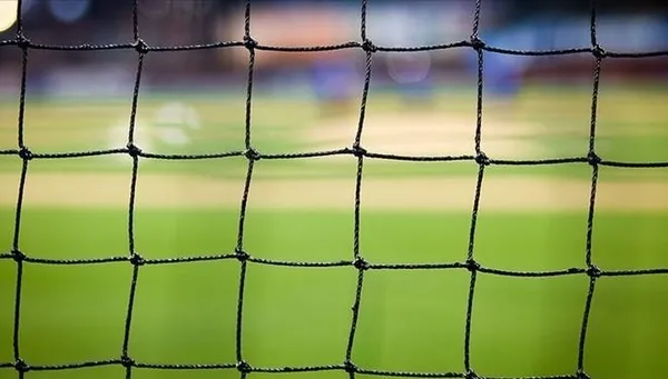 son-dakika-istanbulda-hali-saha-ve-yuzme-havuzlari-acildi-hes-kodu-ile-girilecek-seyirci-ve-misafir-yok-1617120345915.jpeg Son dakika: İstanbul'da halı saha ve yüzme havuzları açıldı! HES kodu ile girilecek, seyirci ve misafir yok...-2