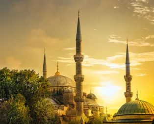Hayırlı Cumalar! 2019 cuma mesajları ile sevdiklerinizin cumasını kutlayın! En yeni resimli cuma mesajları burada