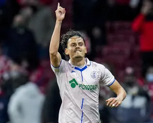 Enes Ünal’a dev kanca