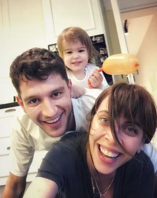 24-ayda-64-kilo-verdiren-uraz-kaygilaroglu-diyeti-36lik-oyuncunun-ameliyatsiz-10-beden-inceldi-morbit-obez-nok-1703608930283.jpg 2 yılda 64 kilo verdiren Uraz Kaygılaroğlu diyeti! Ameliyatsız 10 beden inceldi! "Morbit obez noktasına geldim..."-3