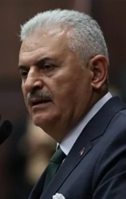 Başbakan'dan 3 başkana istifa çağrısı