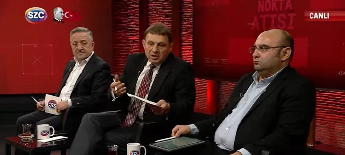 chpde-ofisboy-kriz-kilicdaroglunun-ekibi-idari-amirligi-aldi-fondas-tetikciler-tutustu-balik-tutup-torun-sevec-1705821612548.jpeg CHP'de 'Ofisboy' kriz! Kılıçdaroğlu'nun ekibi 'İdari amirliği' aldı fondaş tetikçiler tutuştu: Balık tut torun sev, kurultaya çalışma, kepaze-5