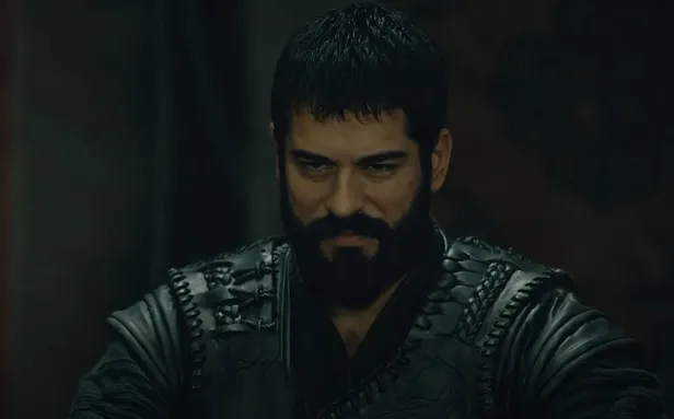cengin-sonu-zaferse-olum-yegdir-kurulus-osman-39-bolum-fragmaninda-turkun-kutlu-beyi-varisi-icin-karar-kiliyor-1608408739452.jpg