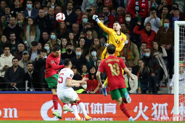 A Milli Takım'ın Portekiz mağlubiyeti sonrası spor yazarlarından çarpıcı sözler - 6