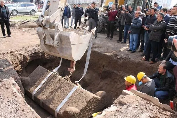Kayseri'deki gizemli lahitten çıkanlar şok etti!-1
