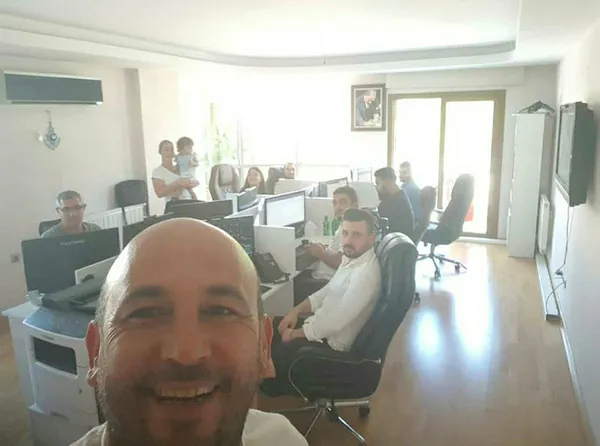 Son dakika: Vebitcoin'in CEO'sunun yeni görüntüleri ortaya çıktı! Hesapları 1 ay önce bloke edip parasını isteyeni tehdit etmiş-9