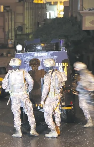 Mali Polis'ten para harekatı