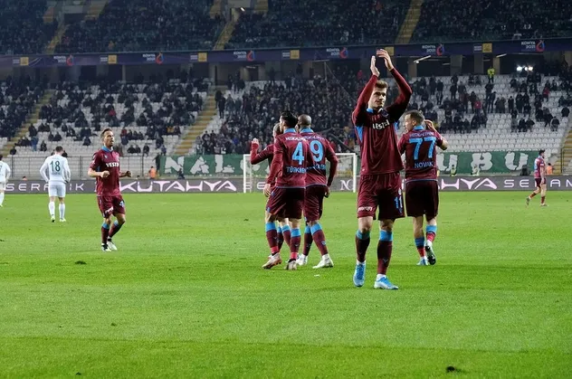 Fırtına'dan deplasmanda kritik galibiyet! Konyaspor 0-1 Trabzonspor (MAÇ SONUCU)