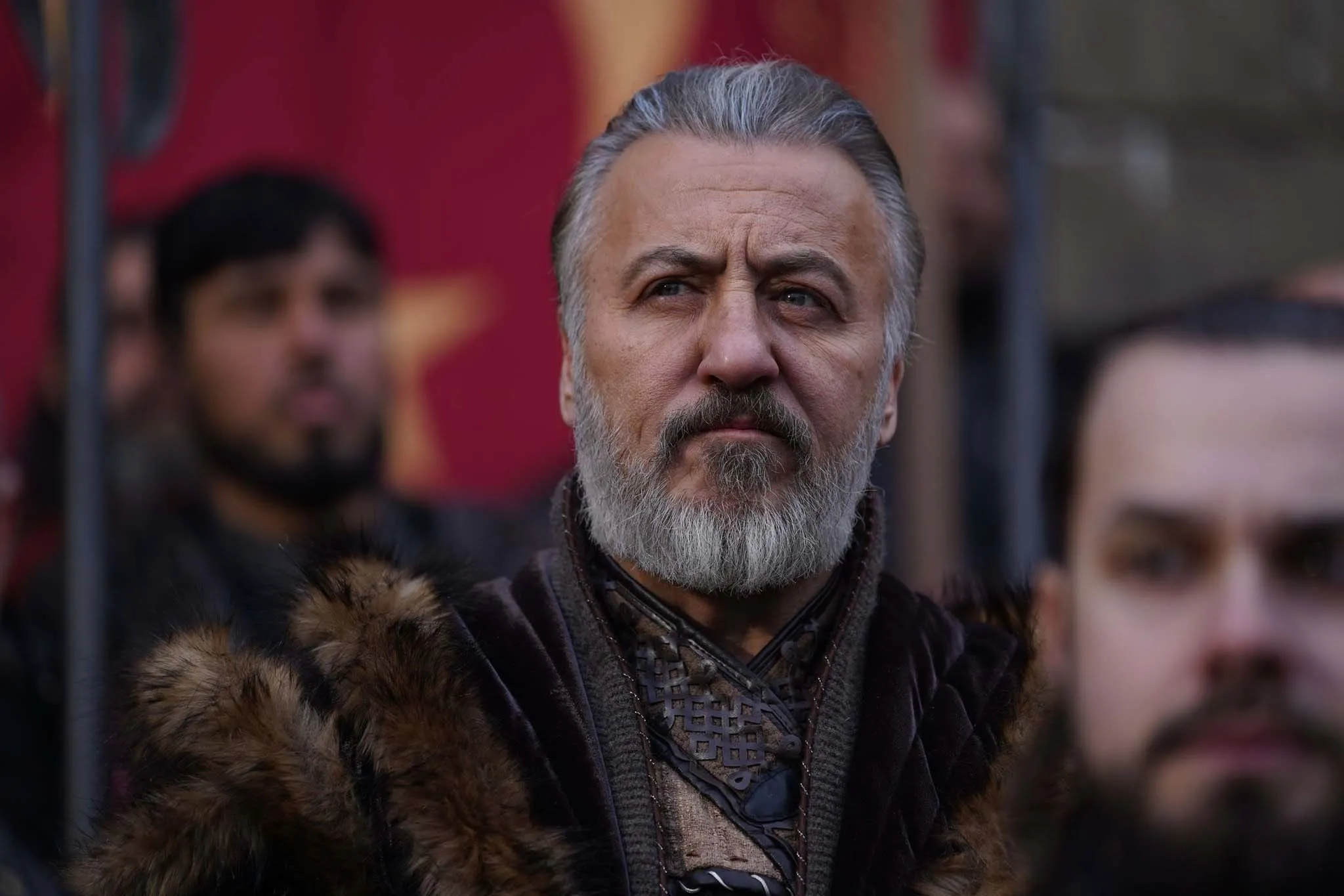 Kuruluş Orhan’ın Şahinşah’ı Barış Falay’ın gerçek adı şaşırttı: 3 yaşında kendi kaderini çizdi - 1