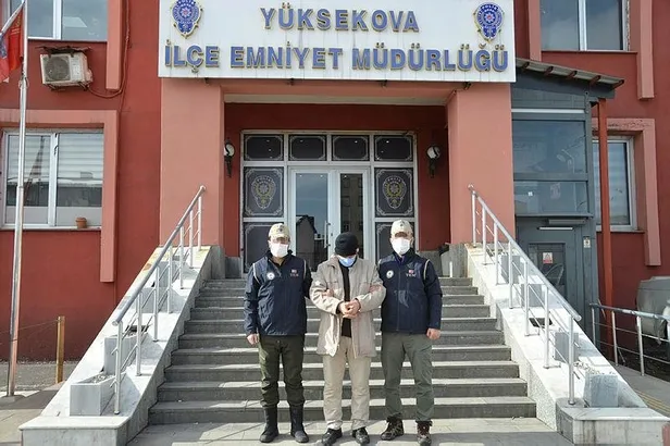 Hakkari'de 52 kilo patlayıcı ile yakalanan bomba kuryesi polisin dosyası kabarık çıktı!-5