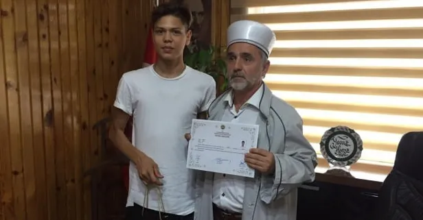 Alman genç Türk aileden etkilenip Müslüman oldu! İşte aldığı isim...