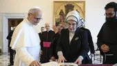 Emine Erdoğan'dan "Papa"ya Gazze çağrısı: Daha güçlü bir duruş sergilenmeli | Papa'dan Türkiye vurgusu