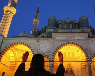 2018 Mevlid Kandili ne zaman? Mevlid Kandili hangi güne denk geliyor? Mevlid Kandilinde hangi dua okunur?