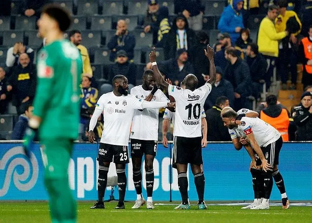 besiktas-fenerebahce-derbisi-sonrasi-harekeye-gecti-tffye-var-basvurusu-1680616764515.jpeg Beşiktaş, Fenerebahçe derbisi sonrası harekete geçti! TFF'ye 'VAR' başvurusu-2