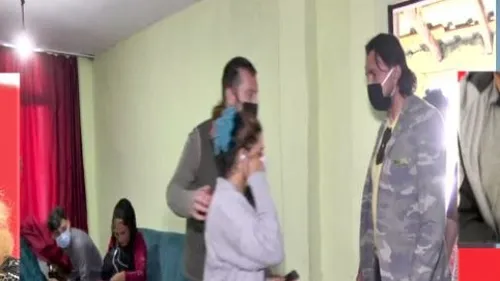 Canlı yayına polis baskını! Emniyet ekipleri Yazgül’ü evden aldılar