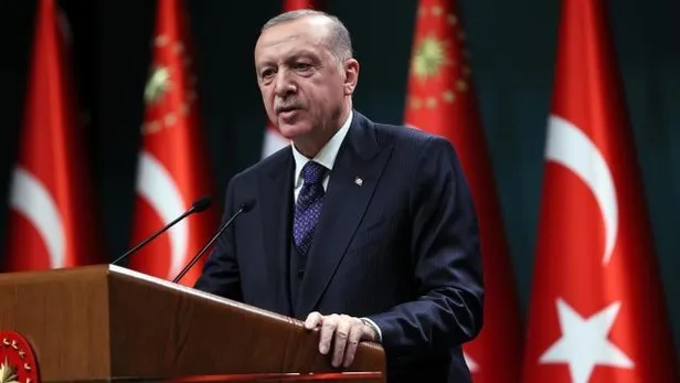 ukraynada-bir-yanda-misket-ve-vakum-bombalari-diger-yanda-ilkel-molotof-kokteyl-silahi-1646259624258.jpeg Ukrayna'da bir yanda misket ve vakum bombaları diğer yanda ilkel molotof kokteyl silahı!-7