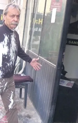 Basın özgürlüğü nidaları atan CHP'nin, Gençlik Kolları üyesinden bir grup yerel gazeteye saldırdı