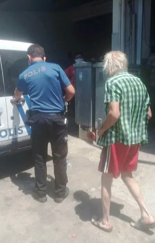 Antalya'da iğrenç taciz iddiası! Esnaf yakaladı, polise teslim etti