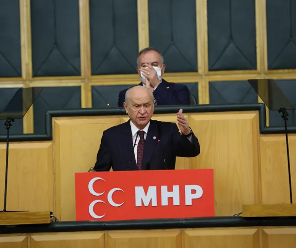 son-dakika-devlet-bahceliden-orman-yanginlari-ve-trafik-kazalari-tweetleri-teslimiyet-fitratimizda-olmayan-bir-acziyettir-1628421880041.jpg SON DAKİKA: Devlet Bahçeli'den orman yangınları ve trafik kazaları tweetleri: Teslimiyet fıtratımızda olmayan bir acziyettir-5