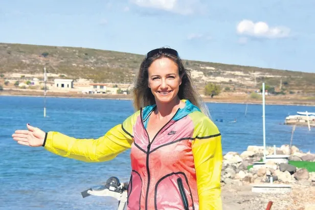 milli-sorfcu-cagla-kubatin-calinan-tekne-motoru-bulundu-1602538981517.jpeg Milli sörfçü Çağla Kubat'ın çalınan tekne motoru bulundu-3