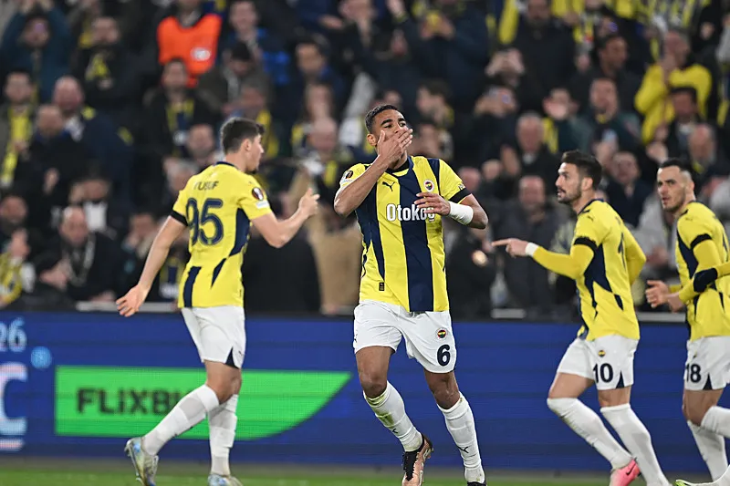 Fenerbahçe'de rota belirlendi! Transfer için adres Premier Lig - 5