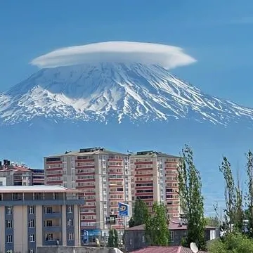 ’Şapka’ çıkartan şölen