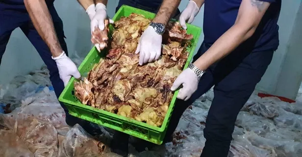 Şanlıurfa'da etiketsiz 10 ton tavuk ele geçirildi