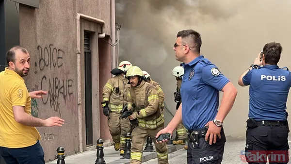 500 bin TL zarar var! Ümraniye'de mobilya atölyesi kül oldu - 3