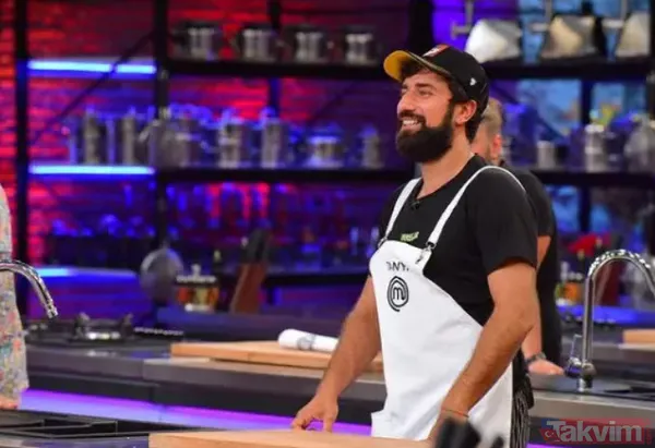 Acun, Survivor Yasin Obuz'un "Acun Ilıcalı bana racon kesemez" sözleriyle çılgına döndü! Açtı ağzını yumdu gözünü: "Kralı gelse..." - 21