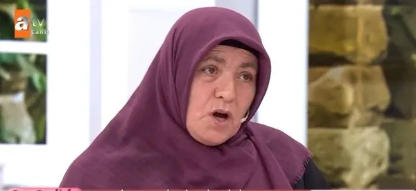 esra-erolda-buyuk-yuzlesme-gozu-yasli-anne-baba-kizlariyla-aylar-sonra-canli-yayinda-yuzlesti-genc-kadin-bakin-1645030013038.jpg Esra Erol’da büyük yüzleşme! Gözü yaşlı anne-baba kızlarıyla aylar sonra canlı yayında yüzleşti! Genç kadın bakın neden kaçmış...-3