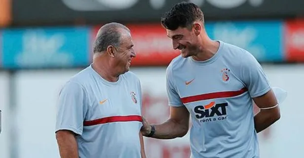 Eski yıldız Riera takıma geri döndü