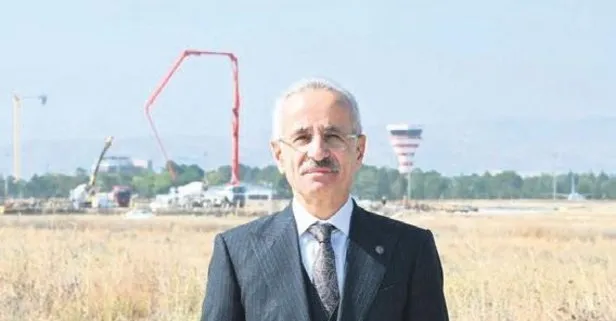 Ulaştırma ve Altyapı Bakanı Abdulkadir Uraloğlu, duyurdu: Esenboğa’ya 3’üncü pist geliyor