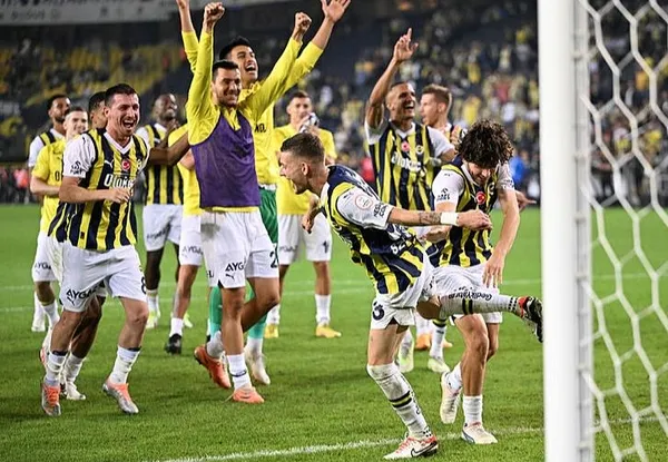 fenerbahceyi-tutabilene-ask-olsun-kanarya-erteleme-macini-kazanip-liderlik-koltugunu-geri-aldi-1695939013753.jpeg Fenerbahçe'yi tutabilene aşk olsun! Kanarya erteleme maçını kazanıp liderlik koltuğunu geri aldı-4