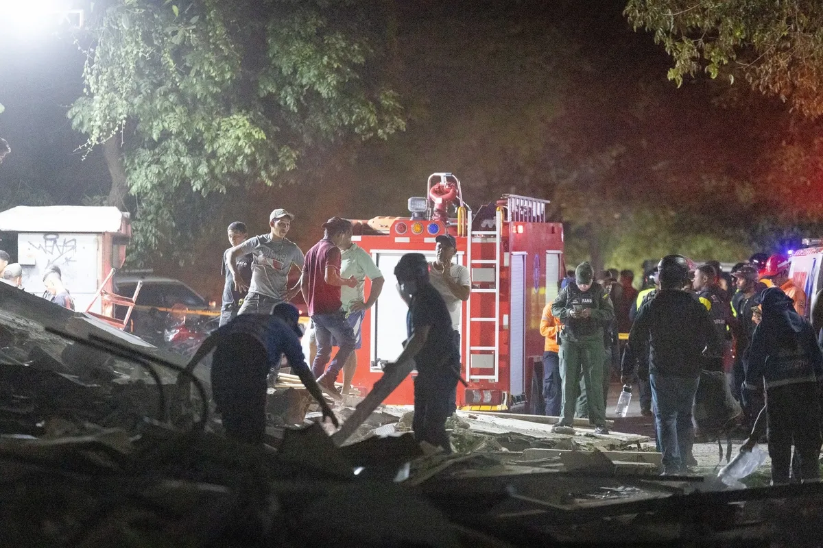 venezuelada-75-japonyada-69-buyuklugunde-deprem-binalar-catladi-camlar-tuzla-buz-oldu-tsunami-uyarisi-1782354918954.jpeg Venezuela’da 7,5 Japonya’da 6,9 büyüklüğünde deprem! Binalar çatladı camlar tuzla buz oldu! Tsunami uyarısı-4
